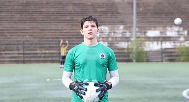 Menemen FK'lı genç kaleci Alp'e talip çok