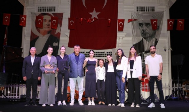 Mütareke 102. Yıl Etkinliklerine Görkemli Final