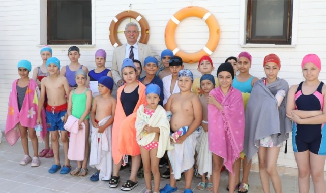 Mudanya Belediyesi Yüzme Havuzunda Yaz Sezonu Başladı