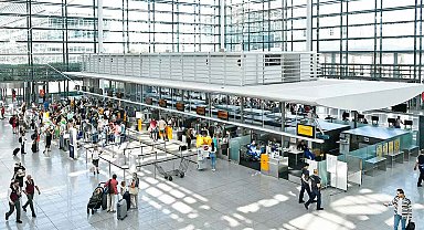 Münih Havalimanı'nda uçuşlar yeniden başladı