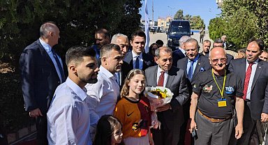 Nusaybin'de 'Adnan Polat Galatasaray Spor ve Eğitim Merkezi' açıldı