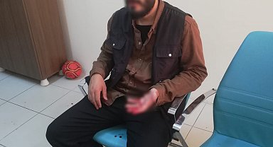 Öğrencinin harçlığını gasbetmeye çalışan 2 kişi, müdahale eden müdür yardımcısının burnunu kırdı