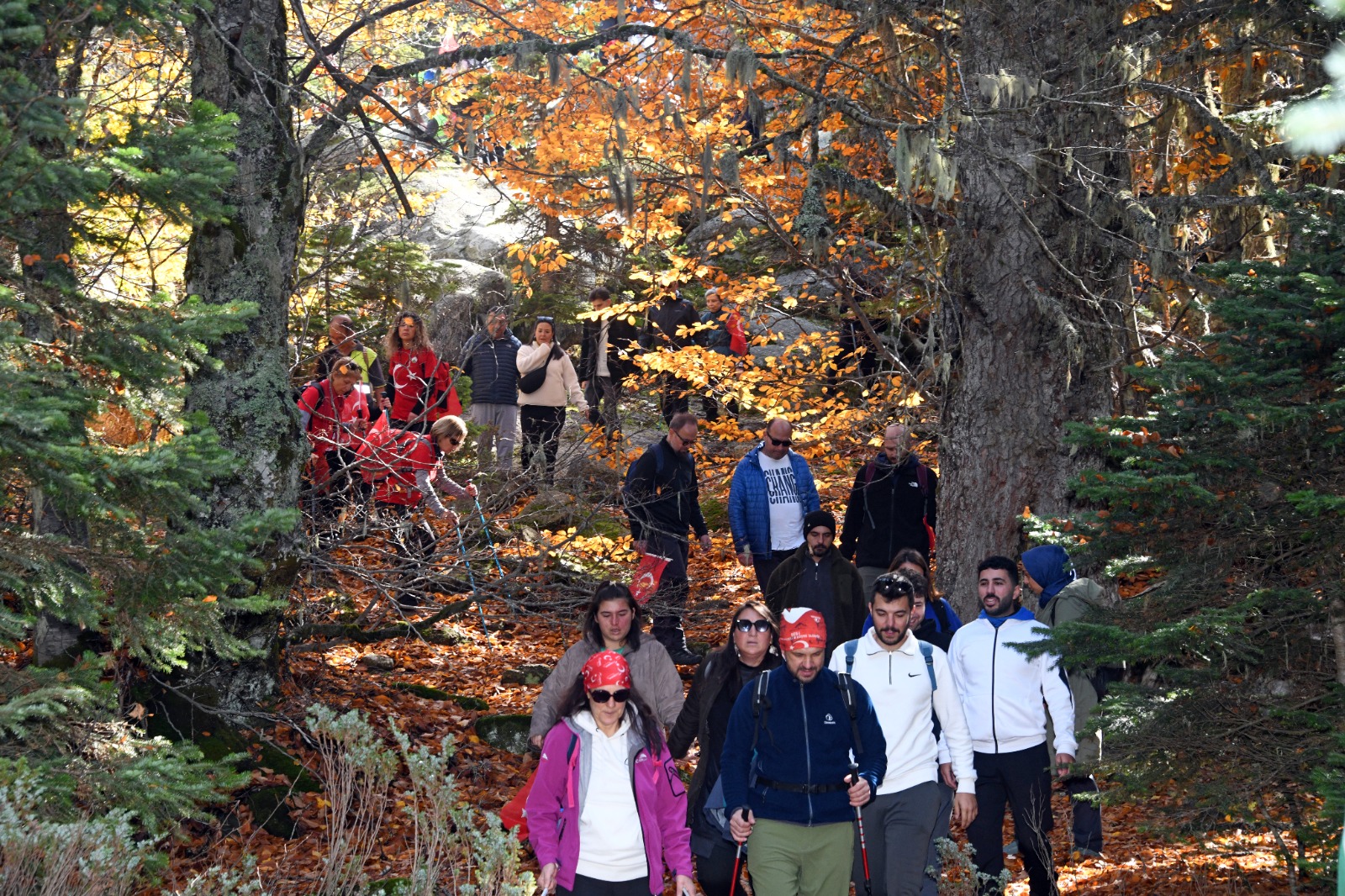 Osmangazi’de Doğanın İçinde Cumhuriyetin İzinde Yürüyüşü