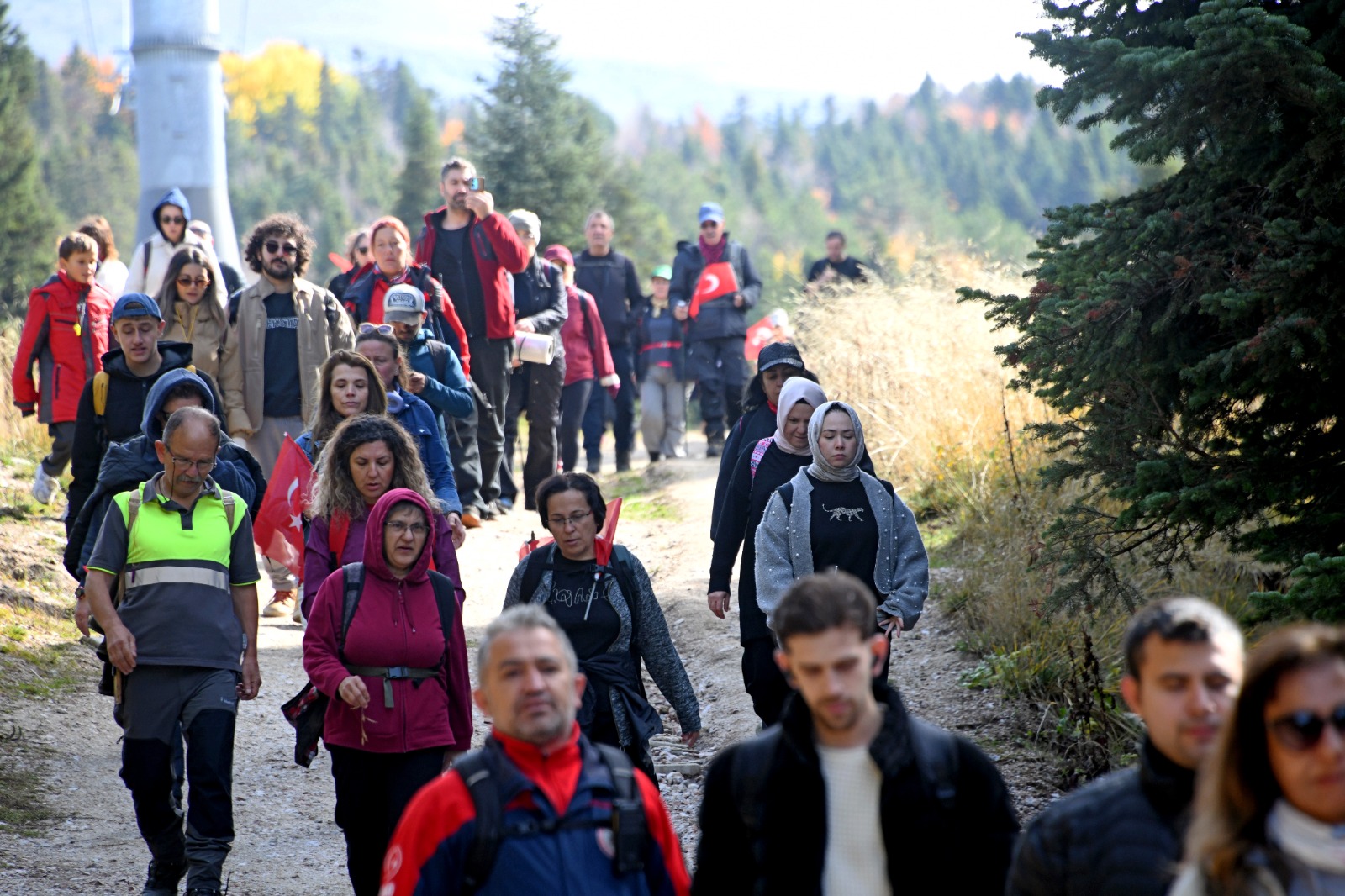 Osmangazi’de Doğanın İçinde Cumhuriyetin İzinde Yürüyüşü