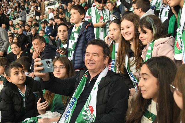 Osmangazi’de Minik kalpler Bursaspor İçin Attı