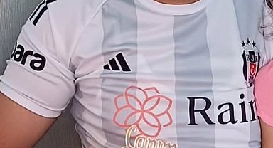 Otomobiliyle çarptığı araçtaki öğretmenin ölümüne neden olan sürücü tutuklandı