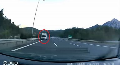 Otoyolda ters yönde ilerleyen kamyonet kamerada