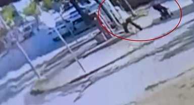 Para dolu çantayı arabanın üstünde unuttu, çantayı bulan kadın kayıplara karıştı