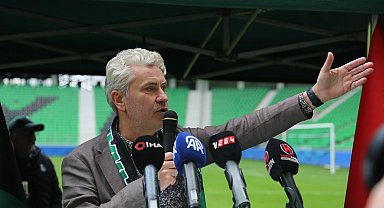 Sakaryaspor'da aday çıkmadı Muhammet Kıratlı ile yola devam kararı alındı