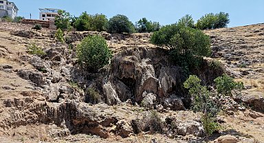 Sakcagözü Şelalesi kurudu