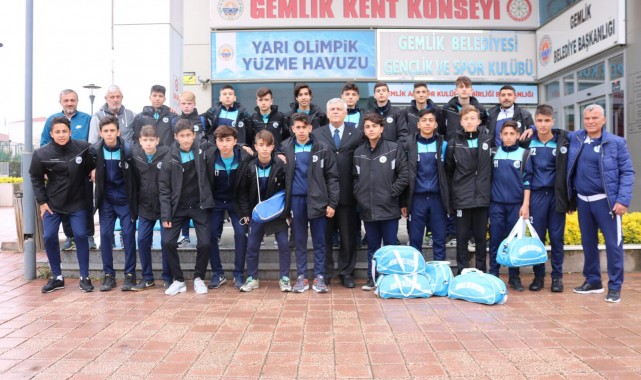 Şampiyon Gemlikbelediyespor