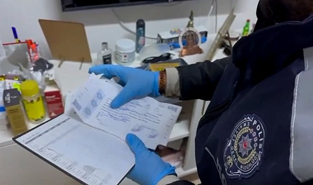 Samsun'da 'tefecilik' ve 'silah ticareti' operasyonu; 3 gözaltı