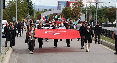 Samsun'da üniversite öğrencileri Filistin için yürüdü