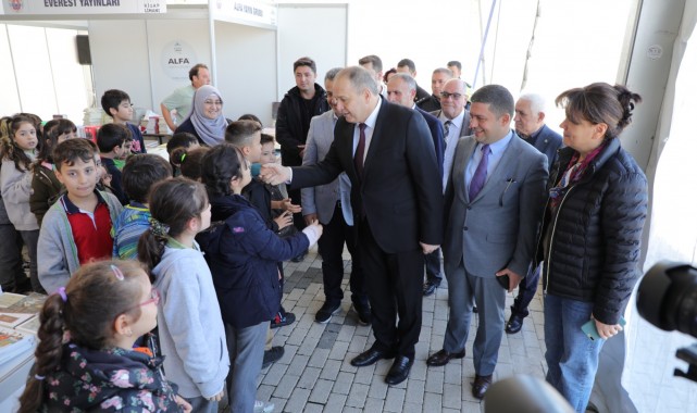 Sözcüklerin Rotası: Gemlik Kitap Fuarı başladı!