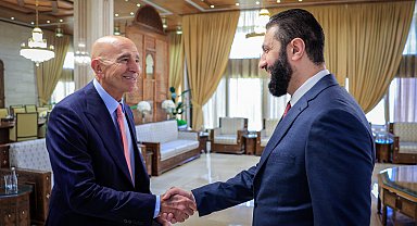 Suriye Cumhurbaşkanı Şara ile ABD temsilcisi Barrack görüştü