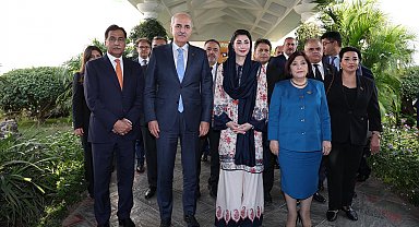 TBMM Başkanı Kurtulmuş, Pencap Eyaleti Başbakanı Şerif ile görüştü