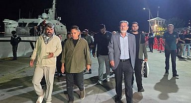 Tekneleri arıza yapan Gazze gönüllüleri, Marmaris'e getirildi