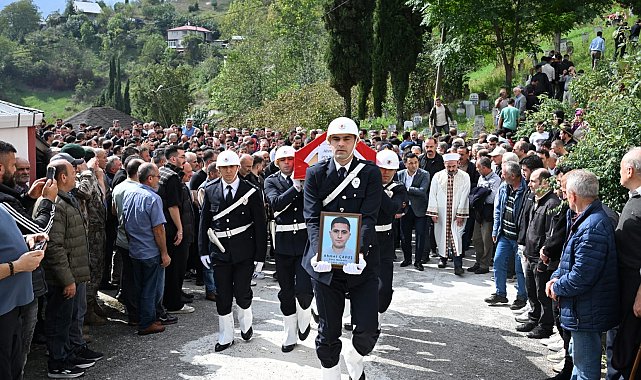 Trabzon'da uçuruma düşen polis memuru toprağa verildi