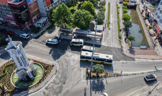 Trafik Sorunu Durak Genişletme Çalışmasıyla Çözüldü