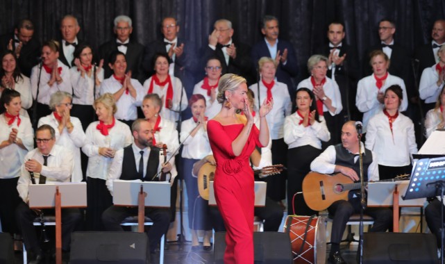 TSM Korosu’ndan “Cumhuriyet Şarkıları”