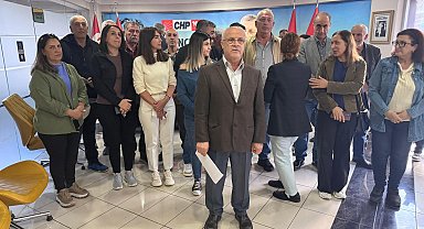Tunceli'de CHP yönetimi kendilerini partiye kilitleyip, nöbet başlattı