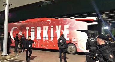 Türkiye ve Gürcistan milli takımları stada ulaştı