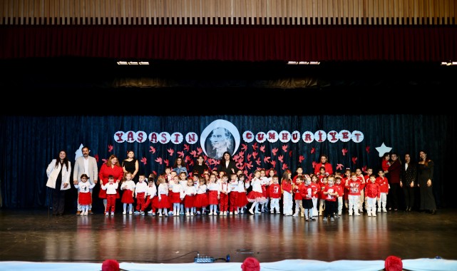 Uğur Böcekleri Kreşi’nde Cumhuriyet Coşkusu