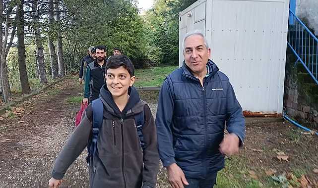 Uludağ'da kestane toplarken mahsur kalan 3'ü çocuk 4 kişi kurtarıldı