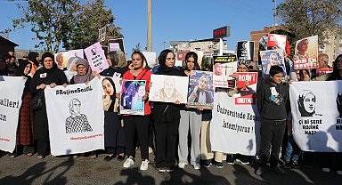 Üniversiteli Rojin için 'adalet' yürüyüşü: Kardeşim intihar etmedi