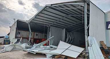 Ürünlü’de iki kaçak yapı yıkıldı!