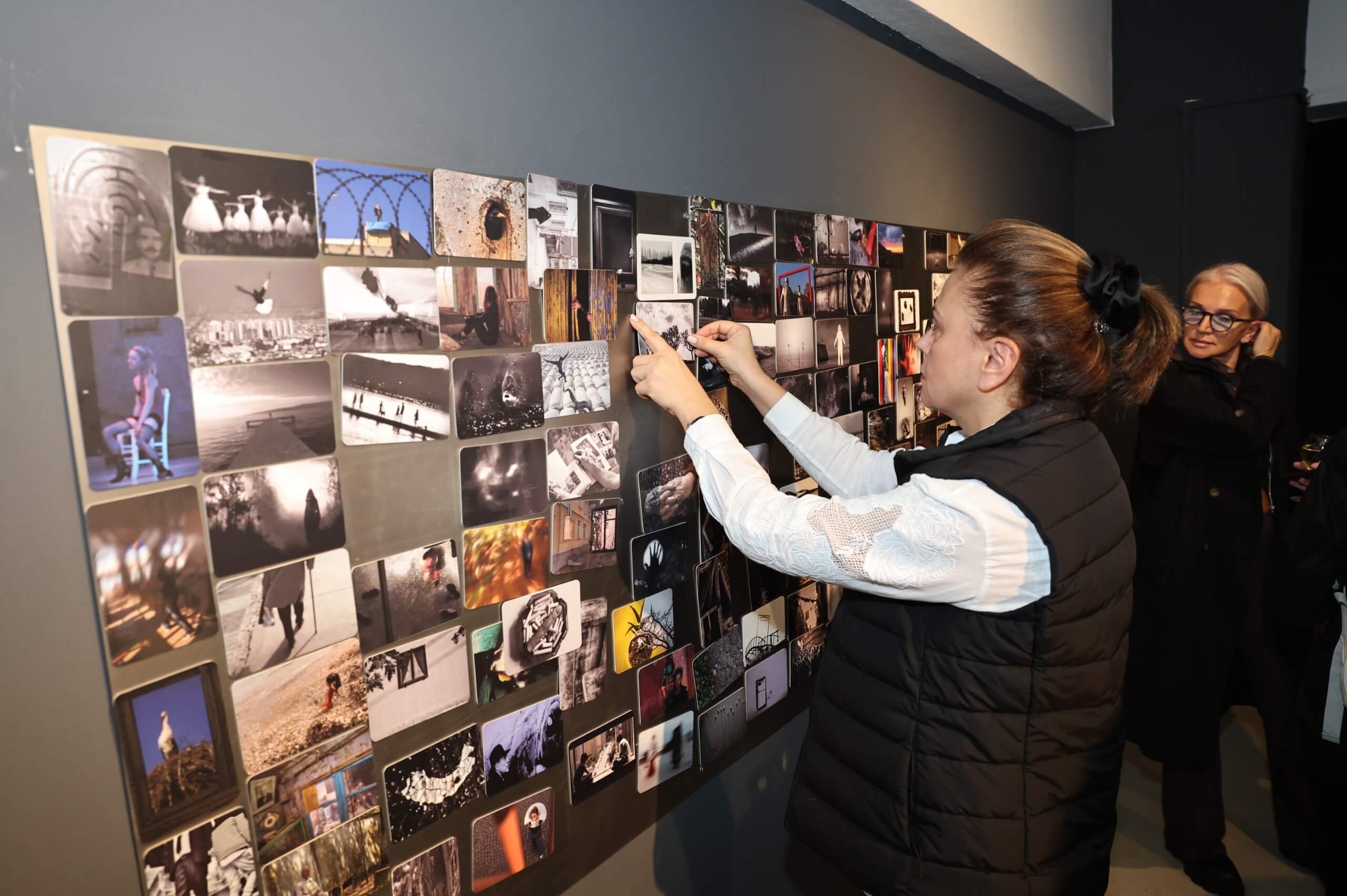 Vizör Fotoğraf Grubu’nun “Zincir” projesi sanatseverlerle buluştu