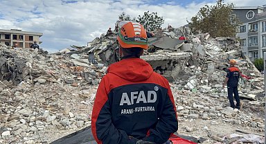 Yalova'da, beklenen Marmara Depremi'ne karşı gerçeği aratmayan tatbikat