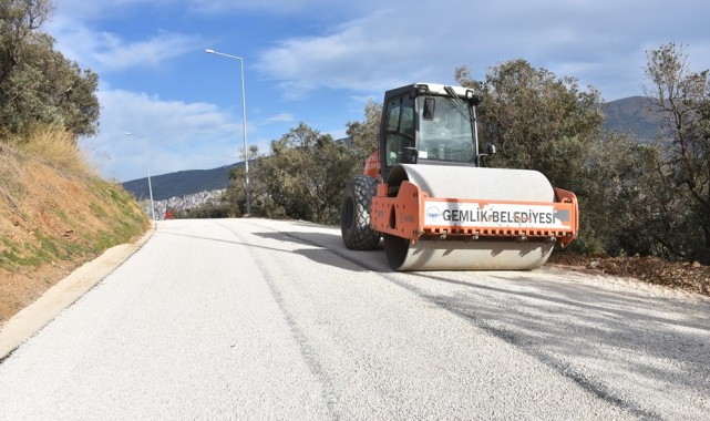 Yeni Adliye Sarayı yolu soğuk asfalt kaplandı