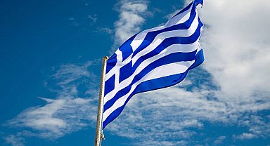 Yunanistan'da günlük çalışma süresi 13 saate çıkarıldı