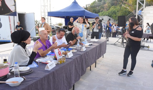 Zeytinli tatlar yarıştı