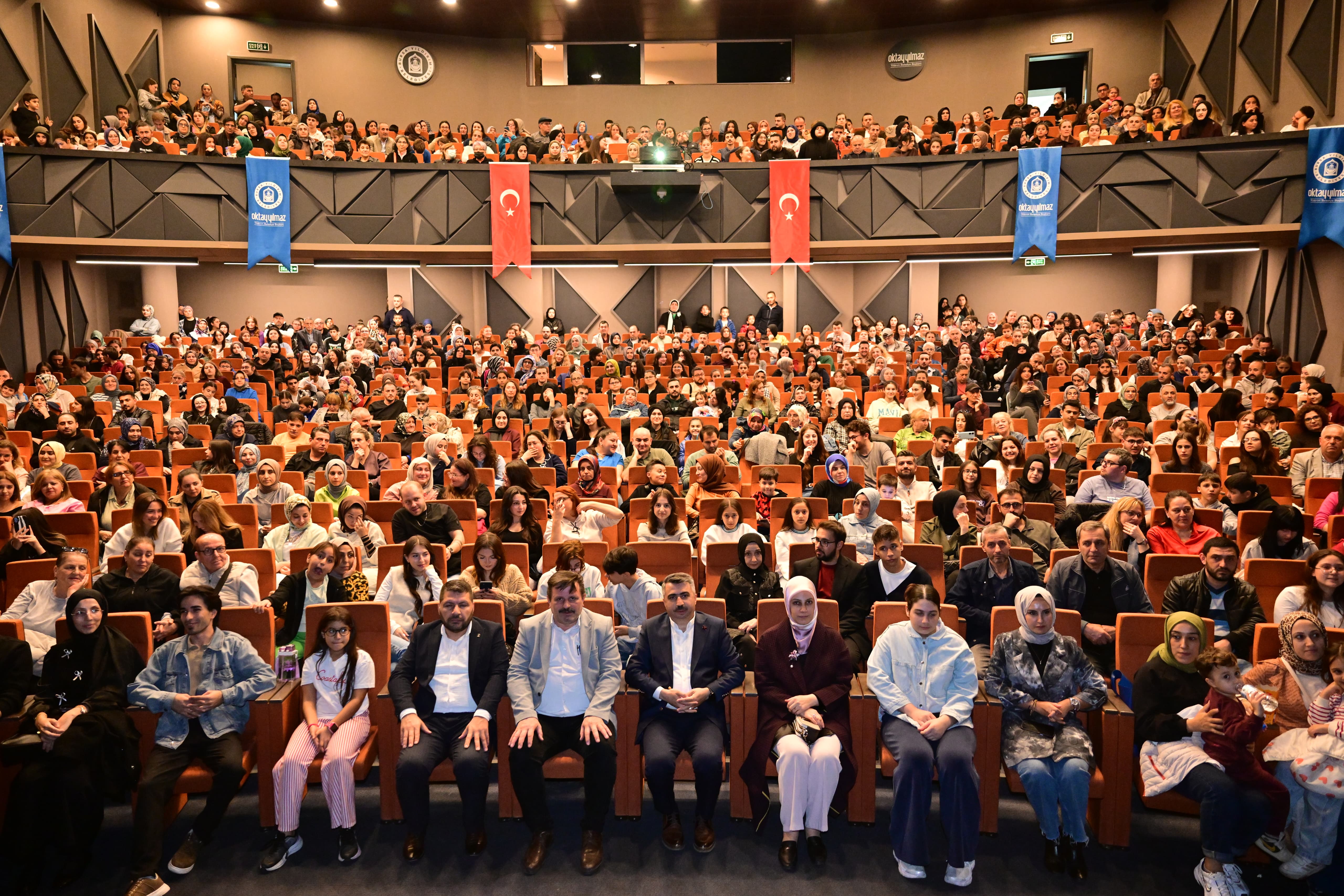 ‘abur Cubur Talk Show’ Yıldırımlılarla Buluştu