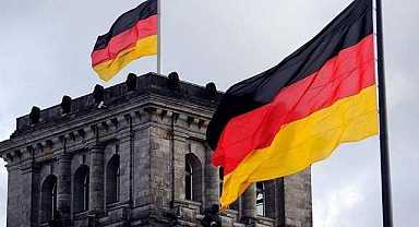 Almanya savaş hazırlığında! ‘Stok yapın!’ çağrısı