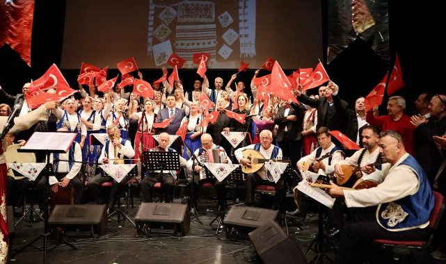 Atatürk, Bursa'da Rumeli ezgileriyle anıldı