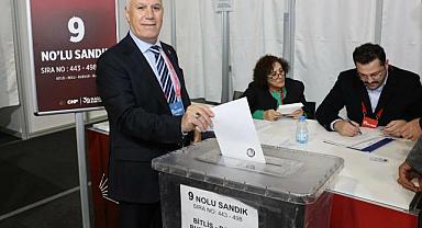 Başkan Bozbey'den Özgür Özel'e kutlama mesajı