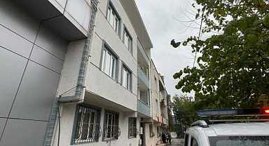 Bursa’da dengesini kaybedip camdan düştü