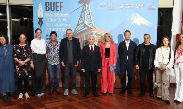 Bursa’da Edebiyat şöleni başladı