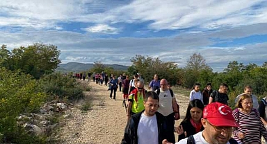 Bursa Nilüfer'de Atatürk'ü Anma Yürüyüşü