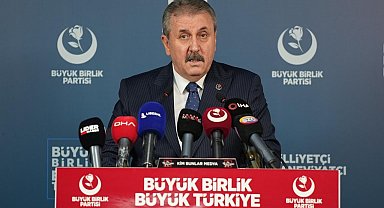 Destici: Millet kimliğine sahip çıkacaktır