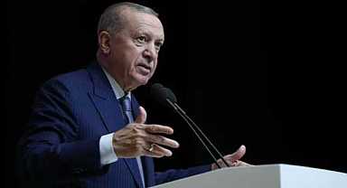 Erdoğan’dan Özel’e tepki: Her gün yargı mensuplarına hakaret ediyor