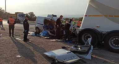 Kahreden kaza! Bir aile yok oldu