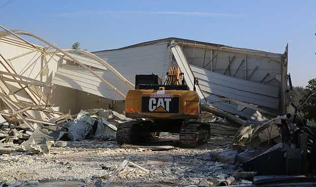 Nilüfer’de imara aykırı iki yapı yıkıldı
