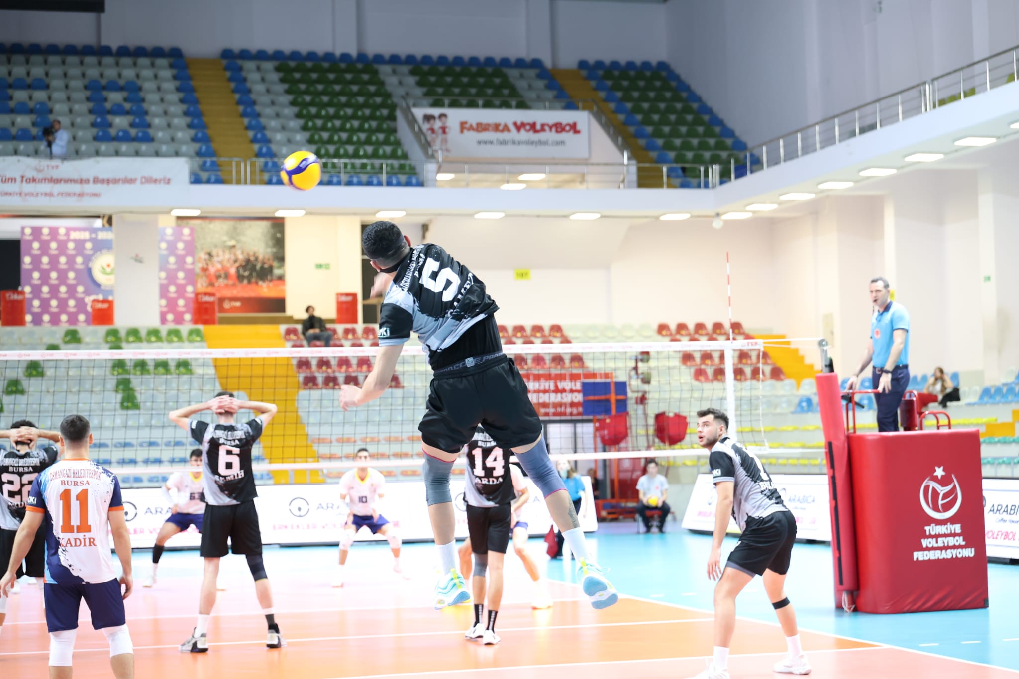 Osmangazi Belediyespor İyi Mücadele Ettiği Karşılaşmayı 3-1 Kaybetti