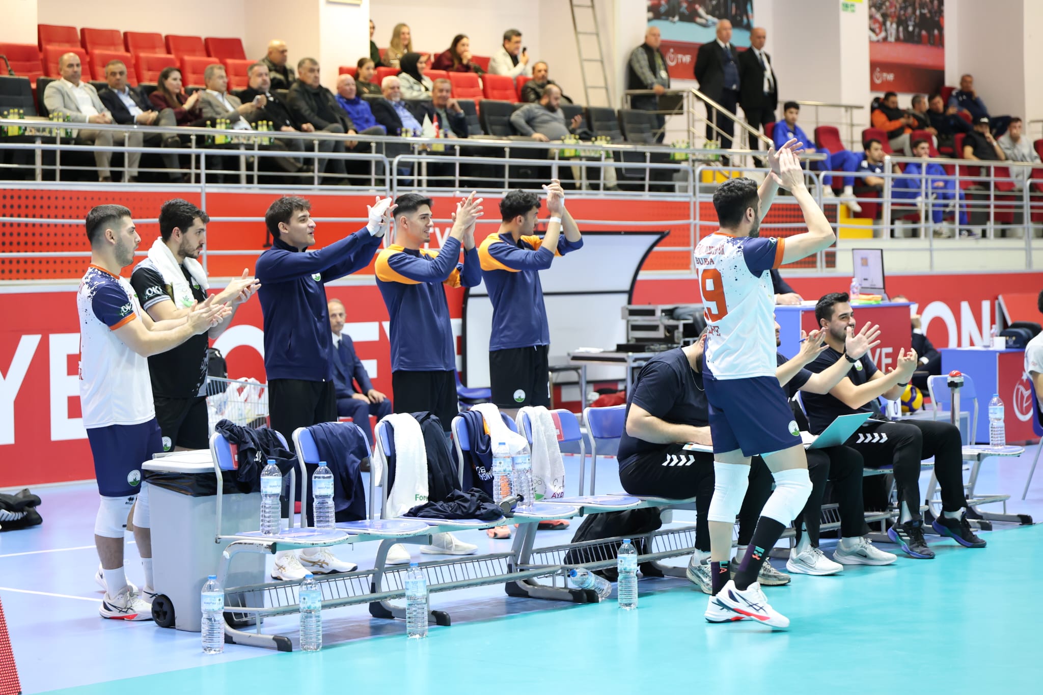 Osmangazi Belediyespor İyi Mücadele Ettiği Karşılaşmayı 3-1 Kaybetti