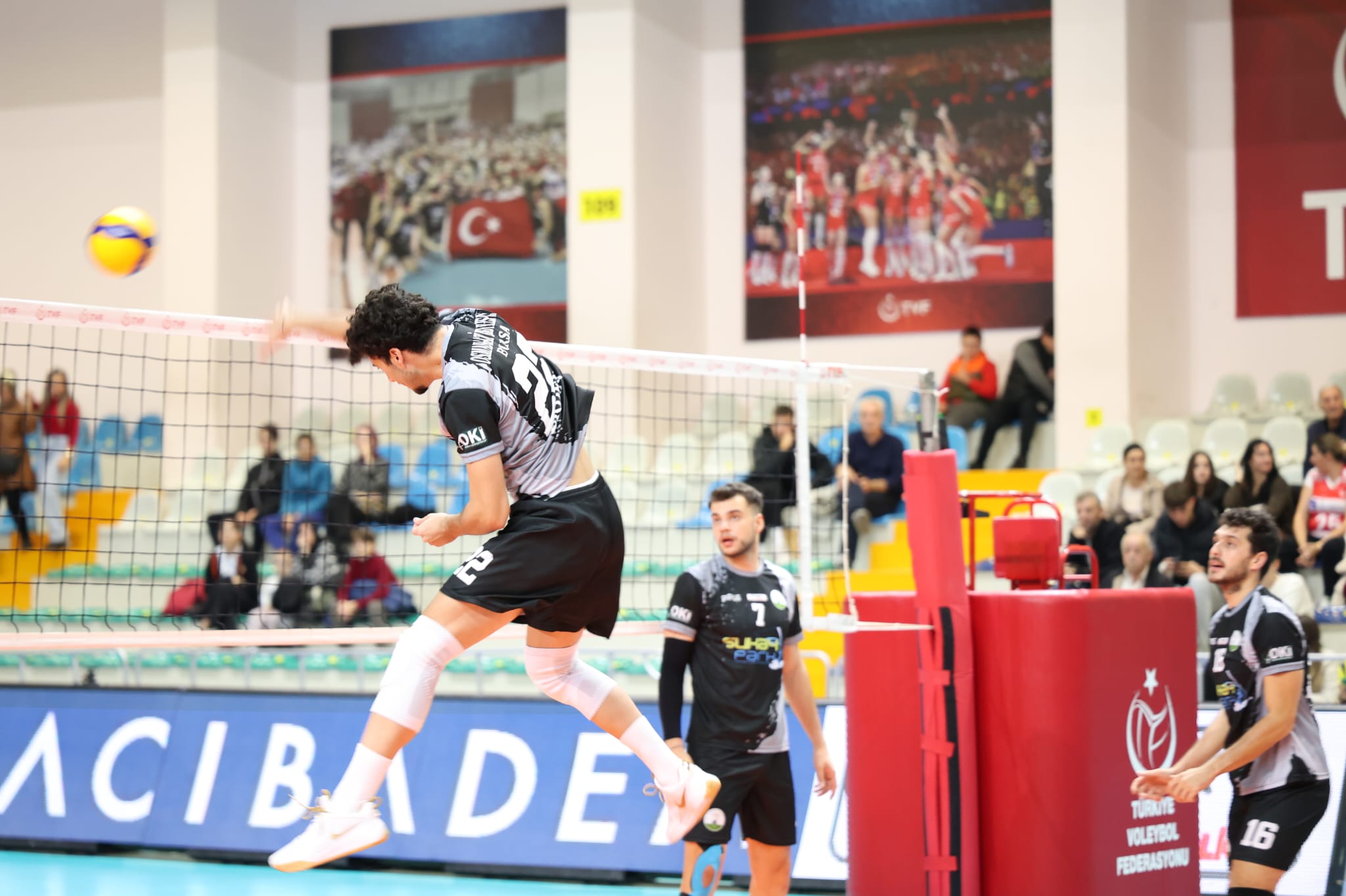 Osmangazi Belediyespor İyi Mücadele Ettiği Karşılaşmayı 3-1 Kaybetti