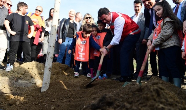 Osmangazi’de Kitaplardan Yeşerecek Ormana İlk Tohumlar Bırakıldı